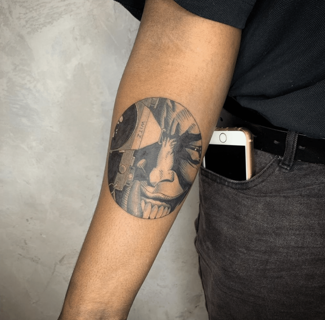 Temporary Tattoowala Lion With Strip Design Hand Band Temporary Tattoo –  Temporarytattoowala